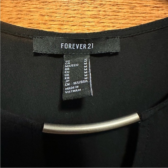 Forever 21 Blouse - Picture 2 of 3